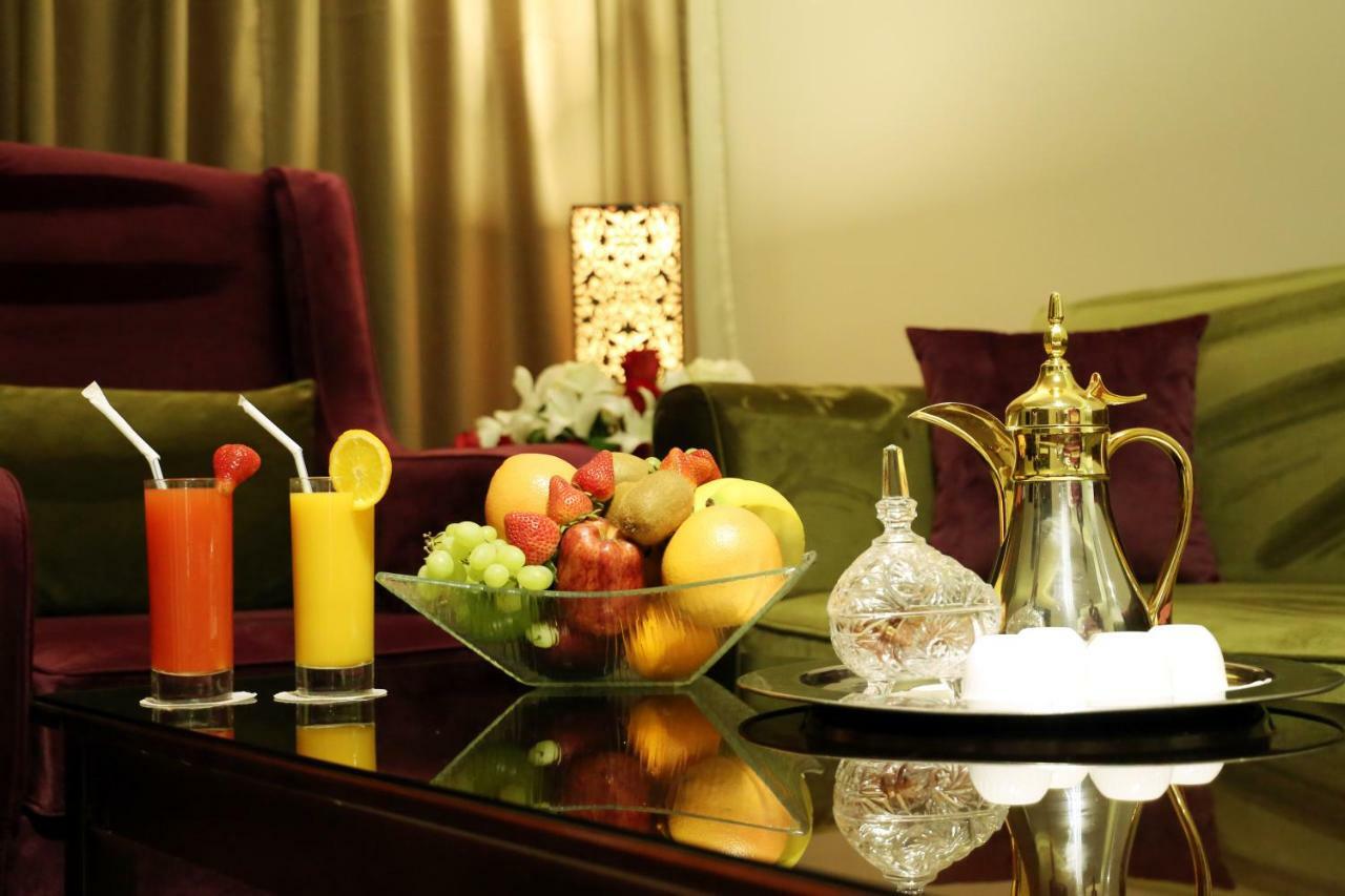 Golden Bujari Hotel Khobar Bagian luar foto